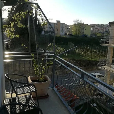 Διαμέρισμα Abc Σπλιτ